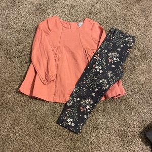 Tunic with floral leggings